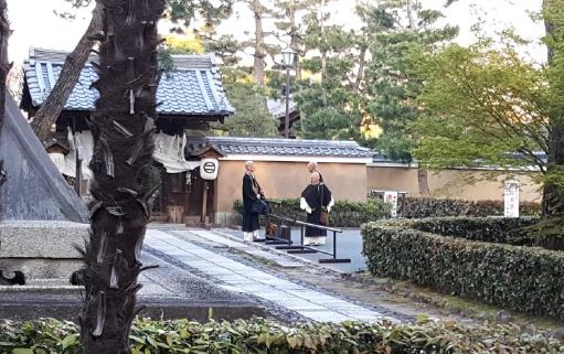 Photo: Zen monks at Shokoku-ji Temple’s Senmon Dōjō, (November 2019), Nicholas Lemon